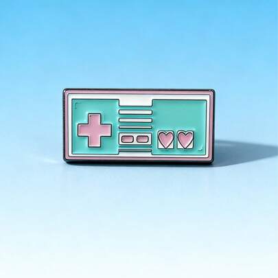 1pc Cute Cartoon Medical Heart Shaped Fashion Brooch, Versatile Daily Accessory