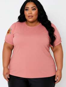 Plus Size Black T-Shirt/Blouse With Floral Silk Screen Print On The Princess Sleeve - 乾枯玫瑰色 - 查看 6