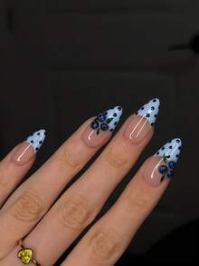 24片装蓝莓法式3D美甲贴纸，杏仁形假指甲，蓝色波点法式尖头，可重复使用亚克力美甲，夏季水果主题，包含凝胶粘合贴纸（1张）和指甲锉（1个） - 彩色 - 查看 8