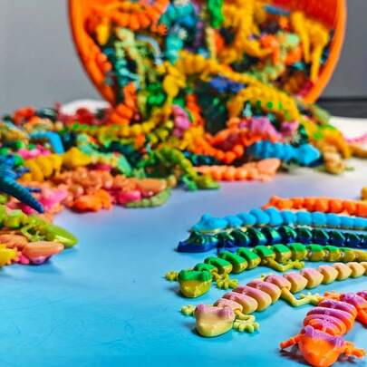 5/10/20 piezas Figuras articuladas de gecko de colores aleatorios, modelos de animales coloridos, adecuados para bolsas de regalo de cumpleaños, rellenos de fiestas, premios de carnaval, colores surtidos