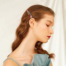 1/2 Set di adorabili fermagli per capelli color ciliegia, fermagli per capelli alla moda con cristalli e perle, fermagli per frangia, fermagli per capelli con singola parola, accessori per capelli adatti per uso quotidiano - Rosso - Visualizzare 5