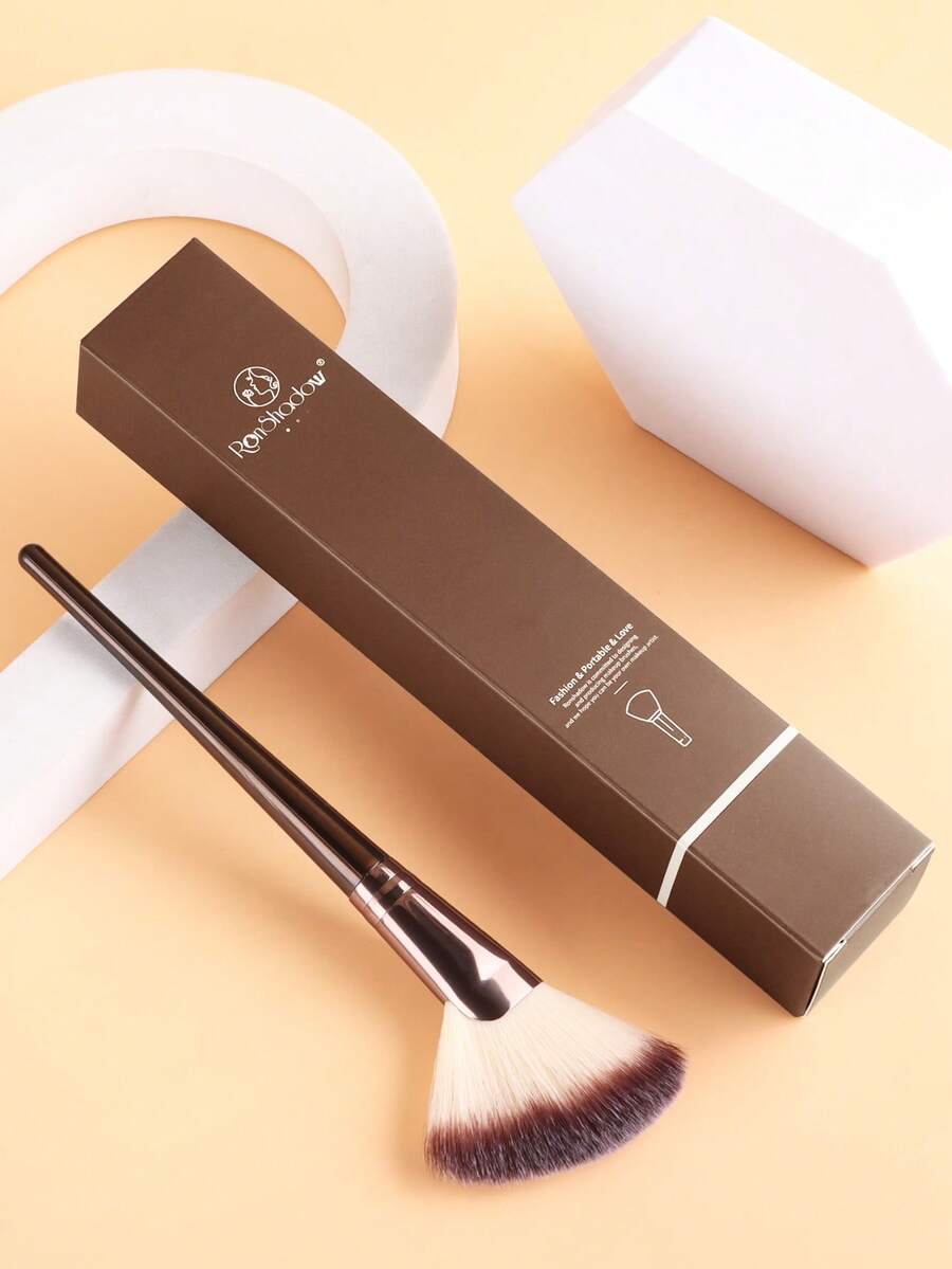 RonShadow 镰刀形扇形化妆刷，柔软粉状腮红高光修容刷，便携式化妆工具 - 彩色 - 查看 1