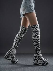 Women's Over The Knee Platform Wedge Heel Boots - Stretchy Faux Leather Thick Sole Side Zipper Party Club Nightout Y2K Fashion Boots - 黑與白 - 查看 2