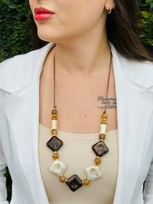 Adjustable Maxi Necklace, Brown Cord With Caramel Resins And Timeless Earth Tones - 咖啡 - 查看 3