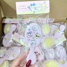 chiikawa 1件动漫人物系列毛绒发梳卡通气垫便携可爱按摩学生梳，新年礼物，情人节礼物，复活节礼物[随机款式] - 彩色 - 查看 4