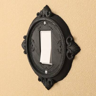 1 szt. Czarna, ozdobna osłona przełącznika światła - pojedyncza płytka przełącznika kołyskowego drukowana w 3D w stylu barokowym, odpowiednia do domu, biura i gotyckich dekoracji gniazdek
