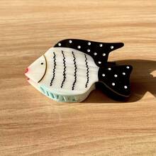 Neue Ozean-Serie Kissing Fish geformte Azetat Haarklammer, Haarklammer Haarspange Haraccessoires für Frauen - Verschiedenfarbig - Übersicht 12