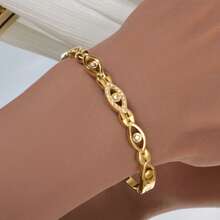 1 chiếc vòng tay bằng thép không gỉ mạ vàng 18K sang trọng, đính đá Cubic Zirconia hình mắt rỗng, thích hợp đeo hàng ngày cho nữ. - Vàng - Xem 2