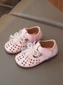 1 đôi giày bệt khoét lỗ cho bé gái, thiết kế hình bướm và ngọc trai, đế mềm chống trượt, chất liệu da thoáng khí, kiểu dáng thường ngày, giày thể thao đa năng phù hợp cho mùa xuân, hè, thu và đông. - Hồng - Xem 1