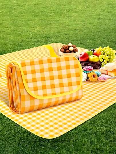 超大户外野餐垫，防水防沙可折叠沙滩毯，适用于露营、公园、远足、草坪和游乐场 - 黄色条纹（不可直接接触食物）