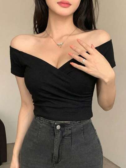 Women's Black Off Shoulder Criss Cross V Neck Ruched Crop Top, Sexy Slim Fit Short Sleeve Tee For Summer,Summer Outfits,Vacation Outfits Women,Summer Outfits For Women,Spring Outfits For Women,Tops,Club Outfits For Women