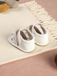 1 Pair Infant Flower Hollow Minimalist Sandals, Versatile For Summer - White - View 4