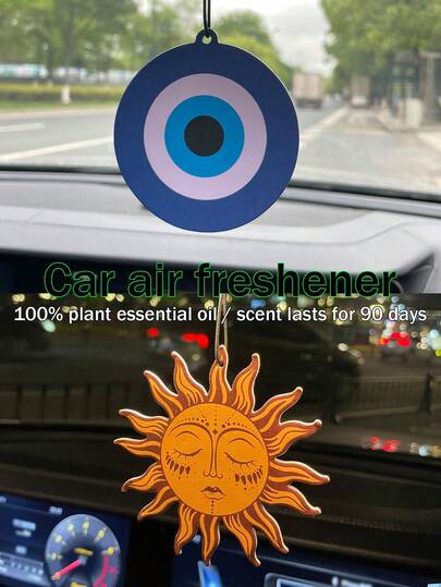 Ambientador de coche con diseño de imagen de juego de niña con aroma a fresa, purificador de aire natural colgante, ambientador de coche, tableta de relajación aromática, sin alcohol, resistente a la luz solar, serie de fragancias de lujo, tableta colgante de fragancia para el espejo retrovisor, eliminador de olores, aroma duradero, unisex, purificador de aire con fragancia natural creativa, aroma de hotel de 5 estrellas, aroma de nivel de lujo