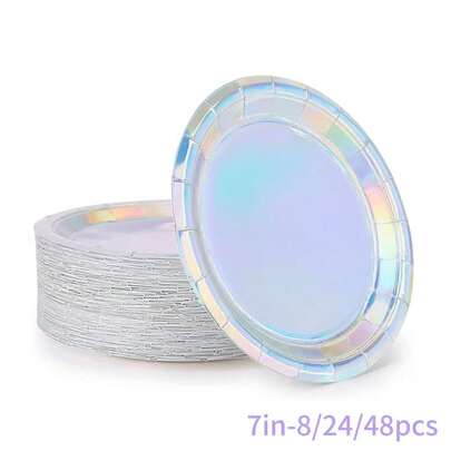 Đĩa giấy bạc dùng một lần 7 inch, dày dặn và chống rò rỉ, dễ dàng vệ sinh chỉ trong 3 giây, thích hợp cho tiệc tùng và cắm trại, giá cả phải chăng, thiết thực, bộ 24/48 đĩa giấy dùng một lần, đĩa bánh, đĩa thức ăn cho sinh nhật, đám cưới, lễ tốt nghiệp, Giáng sinh, Lễ Tạ ơn, Halloween, Ramadan, Lễ Phục sinh, nhà bếp và phòng ăn.