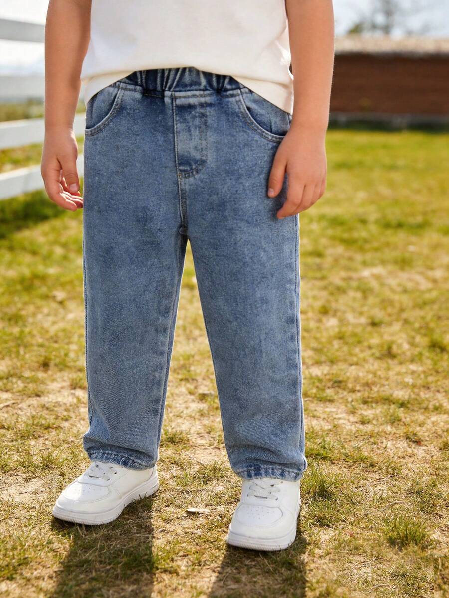 1pc Kids' Casual Tapered Medium Wash Blue Jeans, Suitable For Spring, Summer, Autumn - Medium Wash - View 1