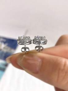 1 Đôi bông tai đính đá Moissanite tròn cắt giác 0.5-1.0 carat bằng bạc Sterling 925 - Món quà sang trọng, thanh lịch cho lễ đính hôn, đám cưới, bạn thân, sinh nhật, kỷ niệm. Trang sức cô dâu. - Bạc - Xem 2