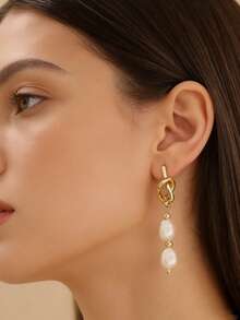 1 Pair Asymmetrical Knotted Metal & Pearl Drop Earrings - Gold - View 2