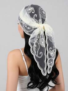 1 pieza Nuevo pañuelo triangular de seda decorativo y versátil con bordado de anacardo retro de moda para mujeres, adecuado para todas las estaciones - Multicolor - Ver 19