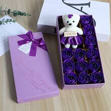 12朵玫瑰花香皂礼盒套装，含泰迪熊，情人节礼物，节日促销品，派对礼品人造花礼盒套装 - 多個款式 - 查看 12