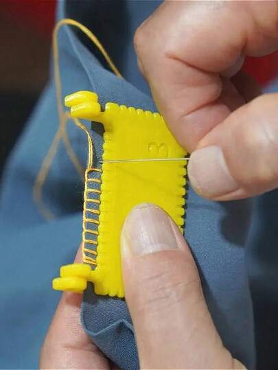 Clip-On Sewing Tool - Durable Plastic Edge Locking Knitting Tool, Detachable, Good Fixation Effect, Suitable For Beginners And Elderly, Can Be Used For Garment Sewing, Fabric Repair, Clothing Maintenance, Providing Manual Assistance For The Elderly, Precision Sewing Equipment, Durable Plastic Tool, DIY Sewing Accessories, Ergonomic Design, Smooth Surface