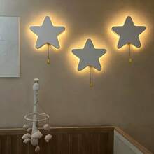 1pc/2pcs Children LED Cloud Shaped Wall Lamp Night Light, Floating Night Light With Chain, Multiple Patterns Available Such As Butterfly, Star, Moon, Soft Yellow Light, Suitable For Baby Room, Boys/Girls Room, Kids Bedside Lamp (Batteries Not Included) - Battery Model - View 4