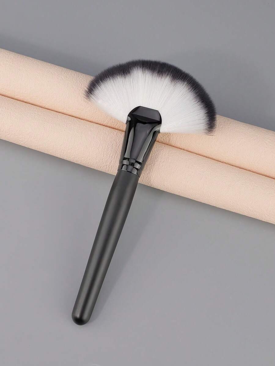 1支蓬松面部刷，专业高光腮红粉刷，修容粉刷，颧骨扇形刷，柔软化妆工具，适用于化妆粉腮红 - 彩色 - 查看 1