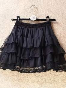 Dark Gothic Light Asian Style Black Lace Patchwork Multi-Layered Ruffle Cake Skirt, Spring/Summer Dark Gothic High-Waisted Puffy Short Skirt, Unique Fashionable Outfit For Hot Girls At Music Festivals, Versatile And Unique Style - 黑色 - 查看 5