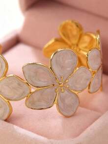 1pc Romantic Colorful Enamel Flower Stainless Steel Bangle Bracelet, Suitable For Women's Wedding Or Travel Wear, Also As A Valentine's Day Gift For Loved Ones - Yellow Gold - View 11