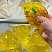 软萌蜂蜜芝士方形解压玩具，超柔软麻糬芝士捏捏乐，趣味减压感官玩具，成人适用，礼品，生日礼物，节日礼物，完美礼物 - 彩色 - 查看 3