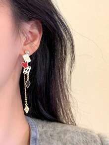 1 đôi bông tai độc đáo phối màu tương phản hình lưới quân bài và hình trái tim, thích hợp cho ngày Valentine. - Nhiều màu - Xem 2