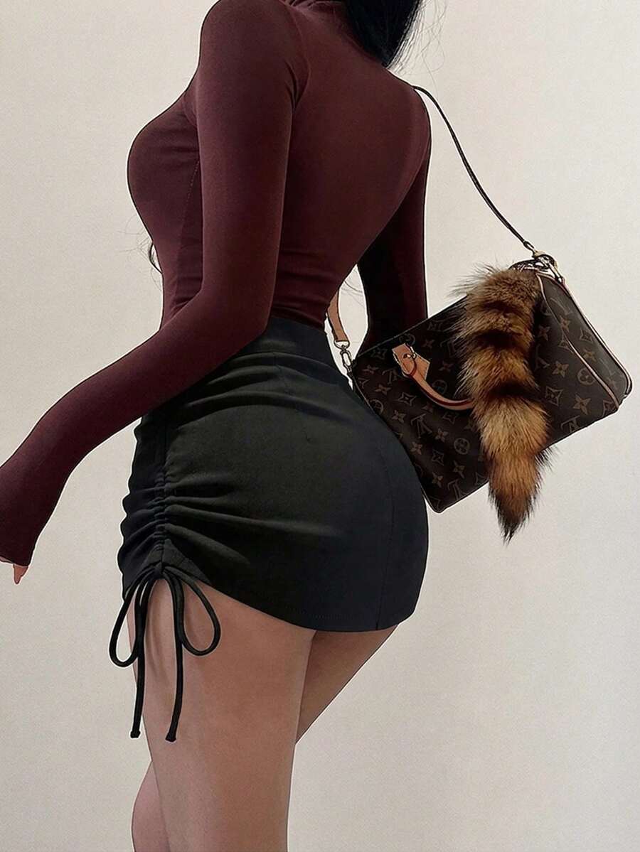 Black High-Waisted Short Slim-Fit Sexy Hip-Hugging Drawstring Casual Women's Skirt For Spring And Summer.