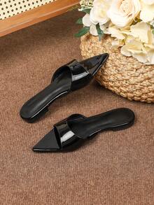 Women's Flat Sandals 2026 Spring/Summer New Versatile Soft Bottom Beach Sandals, Fashion Roman Sandals For Women, Plus Size 41-43 - Black - View 3