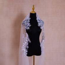 European And American Single-Layer Long Mantilla Veil, Ethereal Lace Hair Comb Style Bridal Wedding Dress Accessory - A - View 5