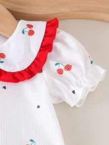 Bộ đồ 2 món cho bé gái, gồm áo tay ngắn cổ Peter Pan họa tiết quả anh đào dễ thương và quần đỏ, thích hợp cho mùa xuân/hè. - Đỏ - Xem 6