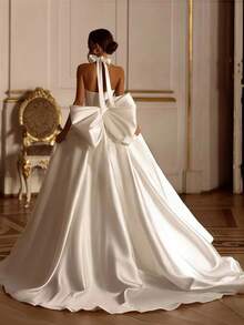 Elegant Sexy Halter Neck Sleeveless Bow A Line Satin Wedding Dress,Registry Office Dresses Bridal Gown,Evening Party Dress Birthday Party Dress Country Wedding,Romantic Church Ceremony Wedding Dress,Suitable For Wedding,Dating,Party,Singles' Party,Vacation,Formal Occasions,Dinner Dress,Prom Dress,Homecoming Dess,Cocktail Party,Wedding Guest Dress,Graduation - 白色 - 查看 2