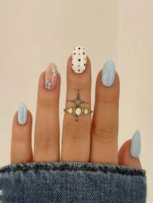Bộ 10 móng giả thủ công màu xanh nhạt chấm bi và hoa (XS/S/M/L): Nền xanh nhạt với chấm bi đen trên nền trắng và họa tiết hoa màu hồng nude, phong cách tươi tắn và thư giãn, bề mặt bóng mịn, phù hợp cho các buổi đi chơi hàng ngày, hẹn hò, có thể tái sử dụng. - Màu xanh nhạt - Xem 1