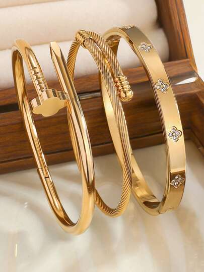 1세트 18K 골드 스테인리스 스틸 네잎 클로버 귀걸이 및 팔찌, 걸 파티 및 일상 착용에 적합, 유럽 및 미국 스타일, 패션 우아함, 럭셔리 큐빅 지르코니아 팔찌, 웨딩 주얼리 세트, 걸, 숙녀 및 친구를 위한 이상적인 선물, 결혼식, 생일 및 발렌타인 데이에 적합