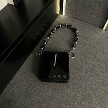 Funda de teléfono negra con patrón de estera de paja de estilo Y2K de lujo y pulsera asimétrica con forma de piedra compatible con Samsung Galaxy ZFlip7 Z Flip6 ZFlip 5, compatible con - Negro - Ver 10