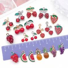 20 mặt dây chuyền hình trái cây tráng men, mặt dây chuyền tráng men vàng hình trái cây dễ thương như chuối, đào, dâu tây để làm trang sức DIY vòng cổ, vòng tay, bông tai. - Đỏ - Xem 5