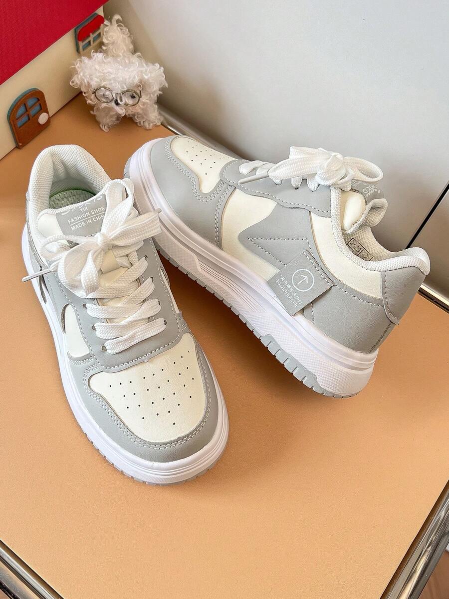 1 Pair All-Season Kids Grey & White Colorblock Skate Shoes, Boys & Girls Soft Sole Non-Slip Imitation Leather Upper White Sneakers, Versatile Casual Sports Shoes For School - Grey - View 1