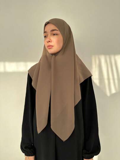 1pc Women's Versatile Solid Color Square Instant Hijab Headscarf, Breathable Comfortable Lightweight High-Density Chiffon Knit Fabric, 120*120cm Square Chiffon Scarf Can Be Used As Triangle Headscarf, Undershirt Hijab, Shawl, Suitable For Daily Wear