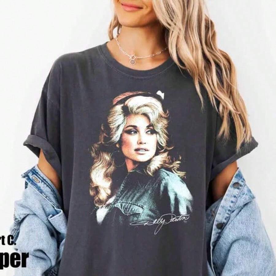 Dolly Parton Signature Vintage Graphic Shirt, Retro Country Music T Shirt, Dollywood Sweatshirt, Dolly Toddler Shirt, Kids Youth Tee - 黑色 - 查看 1