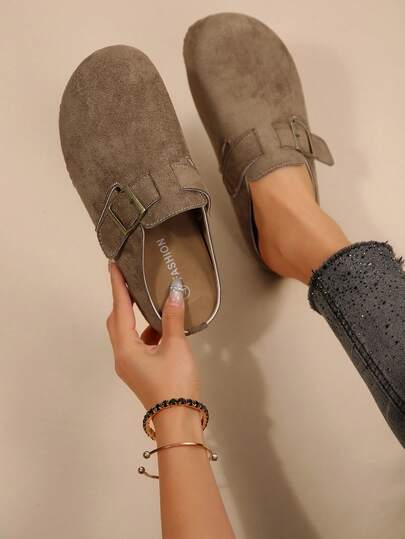 Retro Velvet Mule Slippers, Versatile & Comfortable For Commuting, Home, And Travel, Relaxed And Slouchy Design