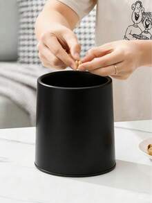 Thùng rác để bàn cao cấp, thùng rác đa chức năng để bàn, thùng rác tròn sáng tạo, thiết kế hai lớp, không nắp đậy, thùng rác gia đình thời trang, thùng rác nhỏ có nắp đậy sáng tạo dành cho bàn cà phê, văn phòng, phòng khách và phòng học. - màu đen - Xem 9