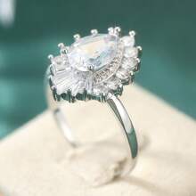 Fashionable And Dazzling Synthetic Zirconia Inlaid Teardrop Shaped Ring, A Luxurious Jewelry Accessory For Women's Weddings And Banquets, Also An Ideal Gift For Valentine's Day And Anniversary Celebrations. - Silver - View 4