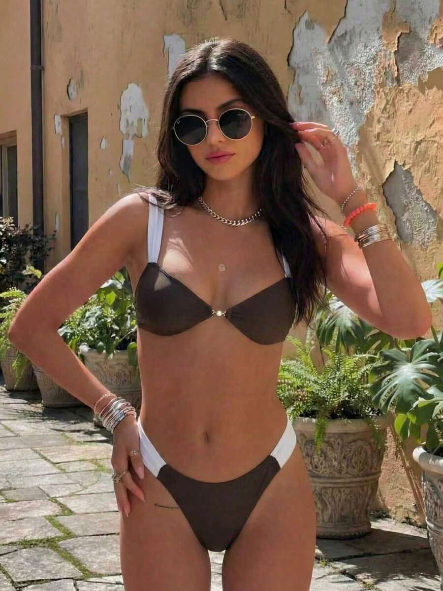 Bộ bikini nữ mùa Xuân/Hè mới, màu nâu và trắng tương phản, xếp ly, gợi cảm, thanh lịch, thích hợp cho kỳ nghỉ biển, hẹn hò, dự tiệc. - Nhiều màu - Xem 1