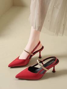 Tacones altos de punta fina con lazo de strass plateado, de tacón alto y delgado, de estilo slip-on - Rojo - Ver 13