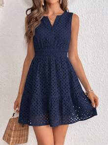 PRETTYGARDEN Women's Summer Dress Sleeveless V Neck Eyelet Cutout Swinging A-Line Flowy City Walks Wedding Guest Graduation Beach Vacation Sun Dress - 藏蓝色 - 查看 3