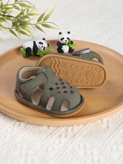 1双男女宝宝透气防滑魔术贴凉鞋，适合0-1岁婴幼儿，春、秋、夏季穿着