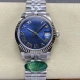 Silver Case, Blue Disc, Stainless Steel